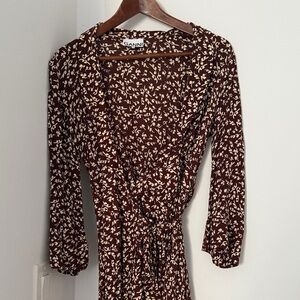 Ganni Floral Printed Midi Wrap Dress in Chocolate & Cream (36 / US 4)